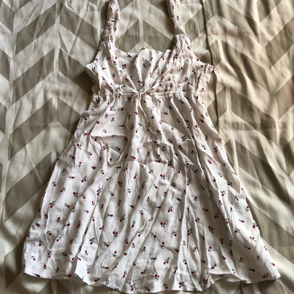 white sundress forever 21